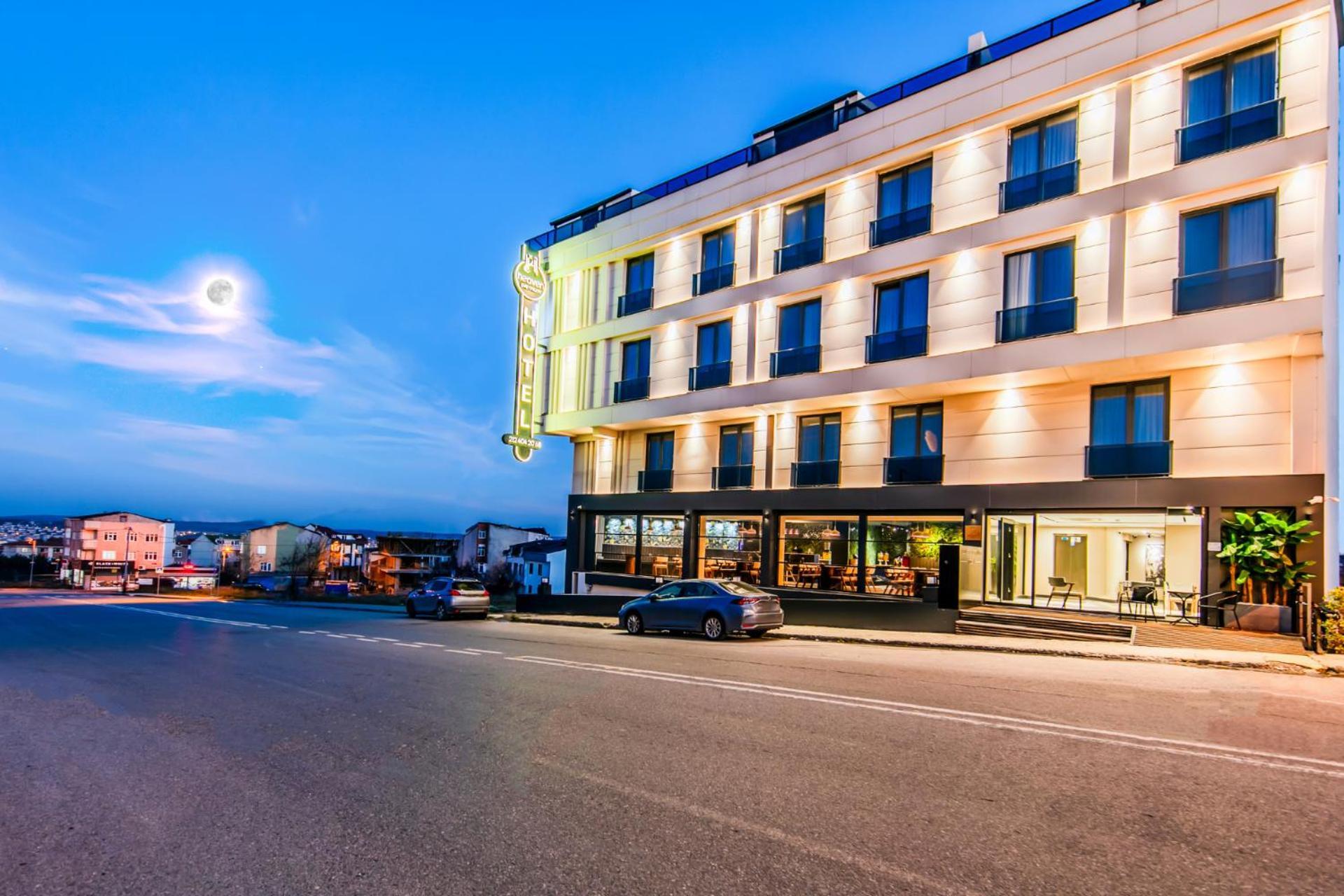 Heaven Premium Hotel Restaurant & Airport Shuttle Arnavutkoy Exteriér fotografie
